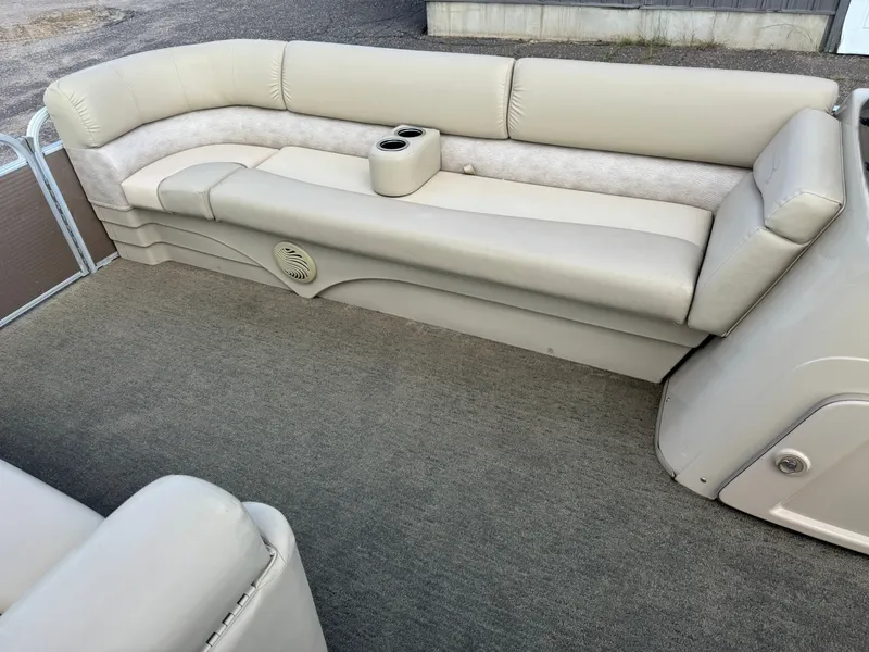 Slide: The Image of Bennington 22 SLX Pontoon 2014 - 16