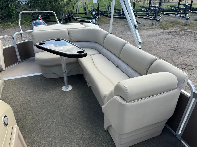 Slide: The Image of Bennington 22 SLX Pontoon 2014 - 25