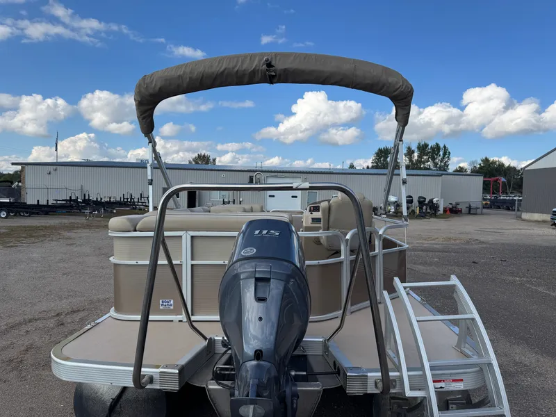 Slide: The Image of Bennington 22 SLX Pontoon 2014 - 37