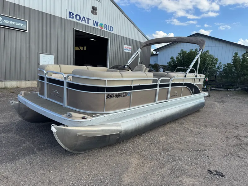 Slide: The Image of Bennington 22 SLX Pontoon 2014 - 42