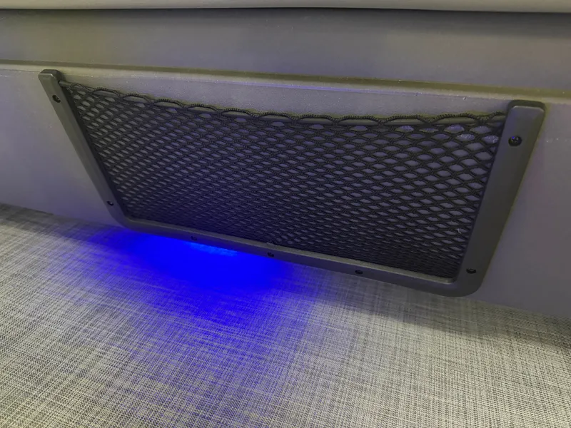 Slide: The Image of Princecraft Vectra 23 RL 2025 - 27