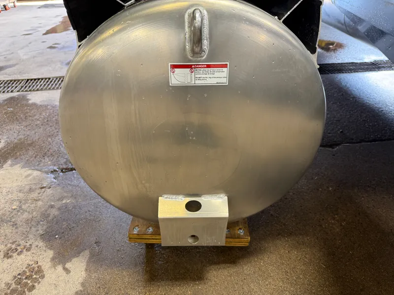 Slide: The Image of Princecraft Vectra 23 RL 2025 - 37