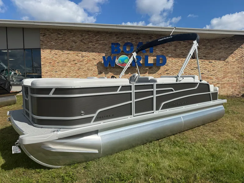 Slide: The Image of Princecraft Vectra 21 RL 2026 - 31