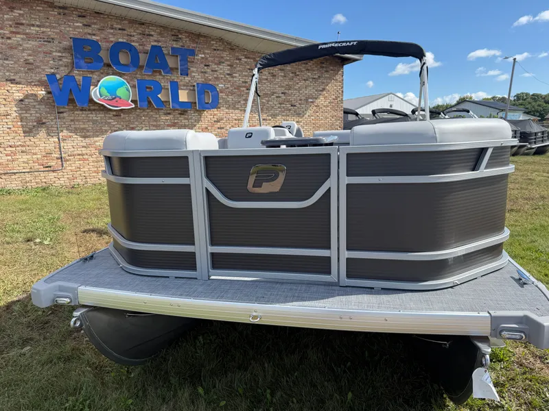 Slide: The Image of Princecraft Vectra 21 Cruise Lounge Pontoon & Mercury 4-Stroke EFI 2026 - 25