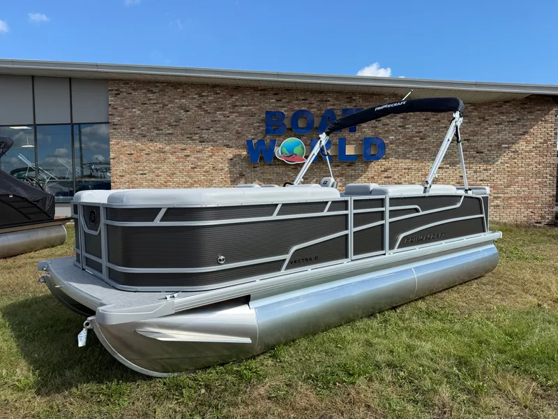 Slide: The Image of Princecraft Vectra 21 Cruise Lounge Pontoon & Mercury 4-Stroke EFI 2026 - 27