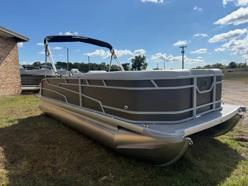 Slide: The Image of Princecraft Vectra 21 Cruise Lounge Pontoon & Mercury 4-Stroke EFI 2026 - 33