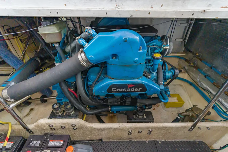 Slide: The Image of Engine compartment of a 2005 Silverton 34 Convertible with Crusader engine. - 28