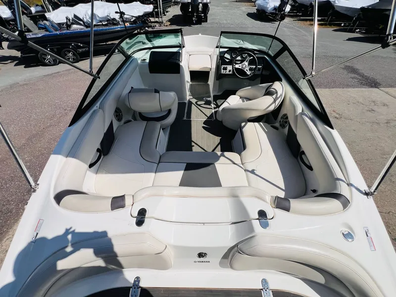 Slide: The Image of Yamaha AR192 2013 - 17