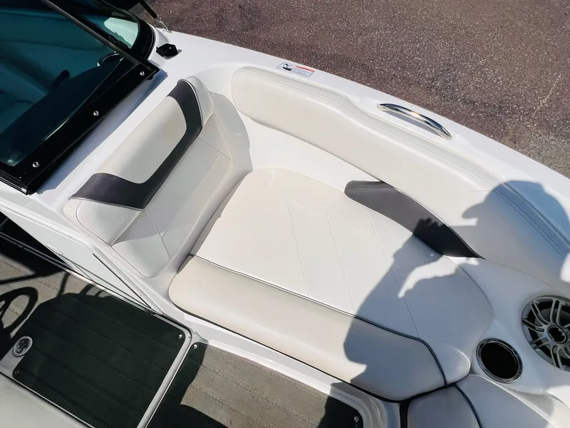 Slide: The Image of Yamaha AR192 2013 - 32