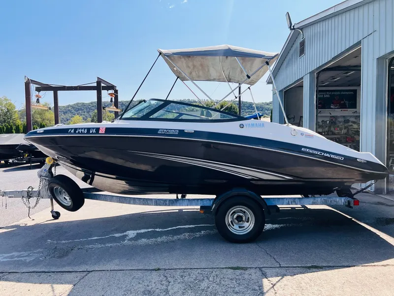 Slide: The Image of Yamaha AR192 2013 - 34