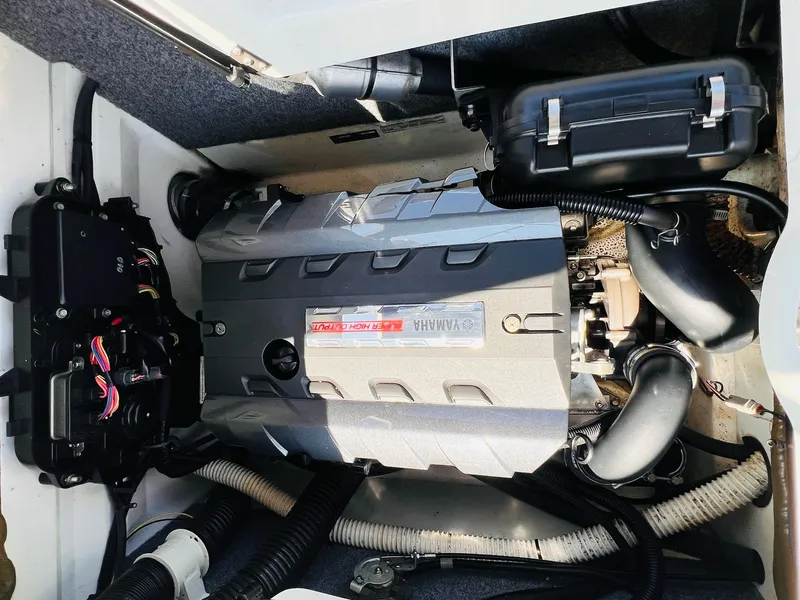 Slide: The Image of Yamaha AR192 2013 - 35