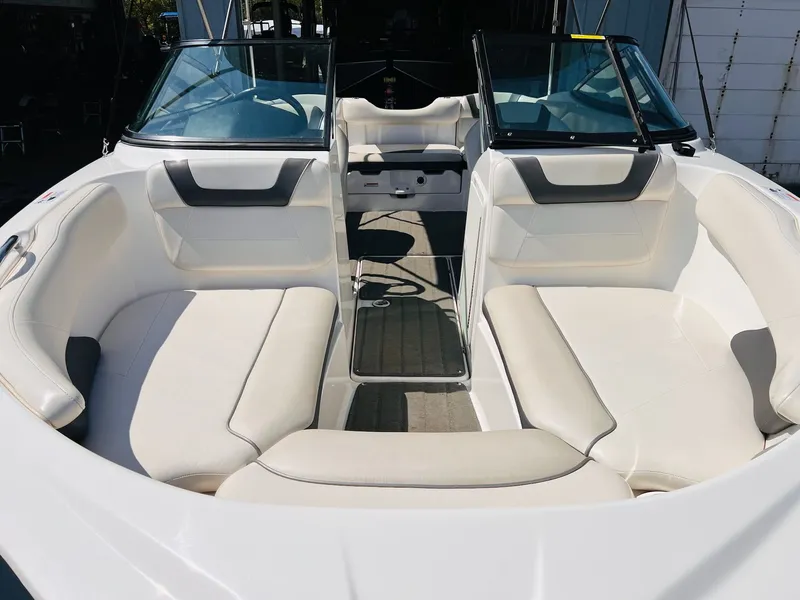 Slide: The Image of Yamaha AR192 2013 - 46