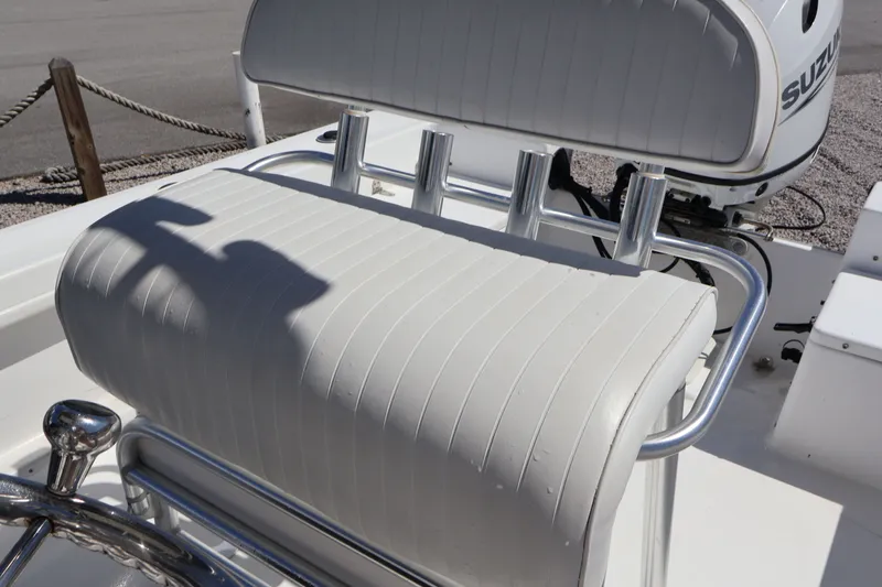 Slide: The Image of KenCraft 2060 BAY RIDER w/ 2024 SUZUKI DF115BTXW5 2008 - 15