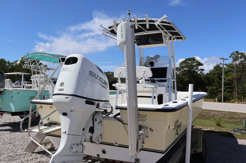 Slide: The Image of KenCraft 2060 BAY RIDER w/ 2024 SUZUKI DF115BTXW5 2008 - 3