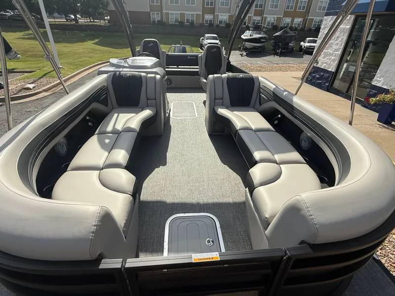 Slide: The Image of Barletta X25UCA 2026 - 12