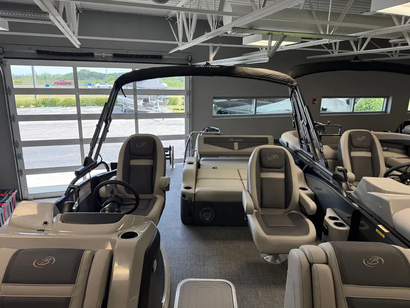 Slide: The Image of Barletta Cabrio 20UC 2025 - 5