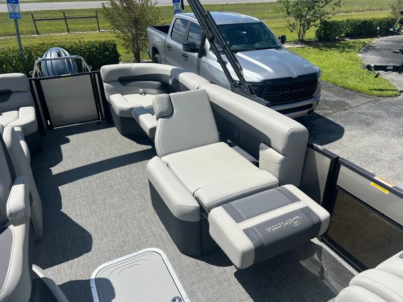 Slide: The Image of Barletta Cabrio 22Q 2025 - 18