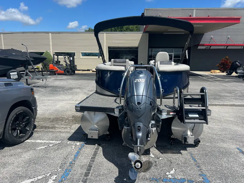 Slide: The Image of Barletta Cabrio 22Q 2025 - 3