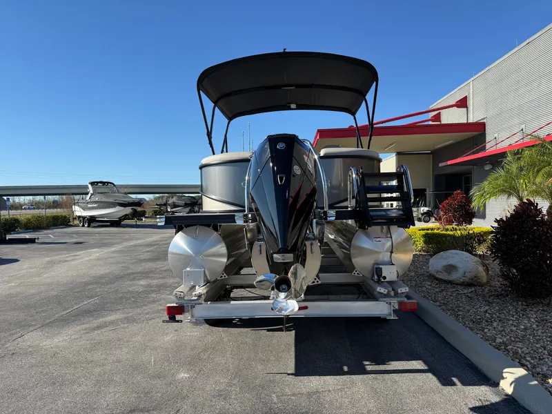 Slide: The Image of Barletta Cabrio 22QC 2025 - 6