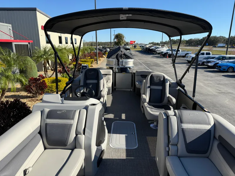 Slide: The Image of Barletta Cabrio 22QC 2025 - 8