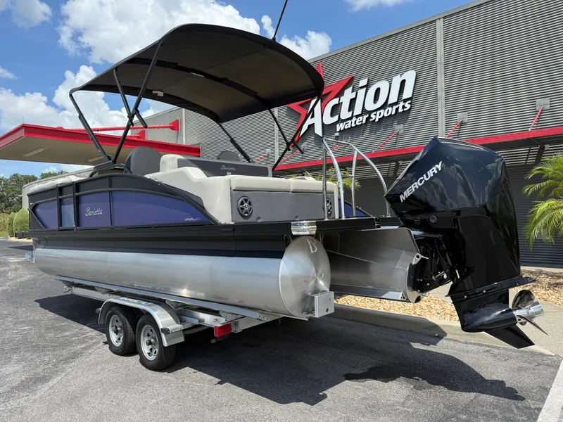 Slide: The Image of Barletta Cabrio 22UC 2025 - 7