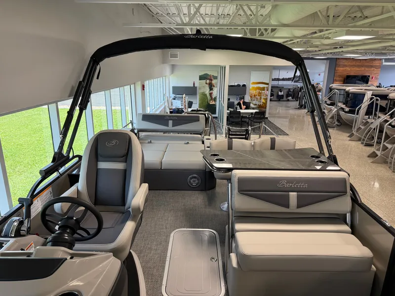 Slide: The Image of Barletta Cabrio 24UE 2025 - 9