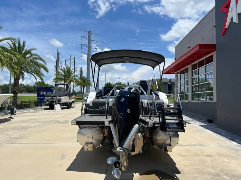 Slide: The Image of Barletta Corsa 23M 2025 - 10