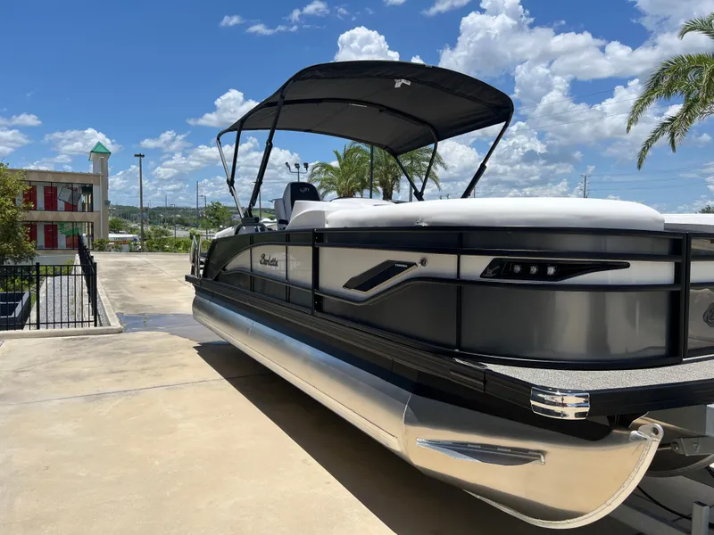 Slide: The Image of Barletta Corsa 23M 2025 - 7