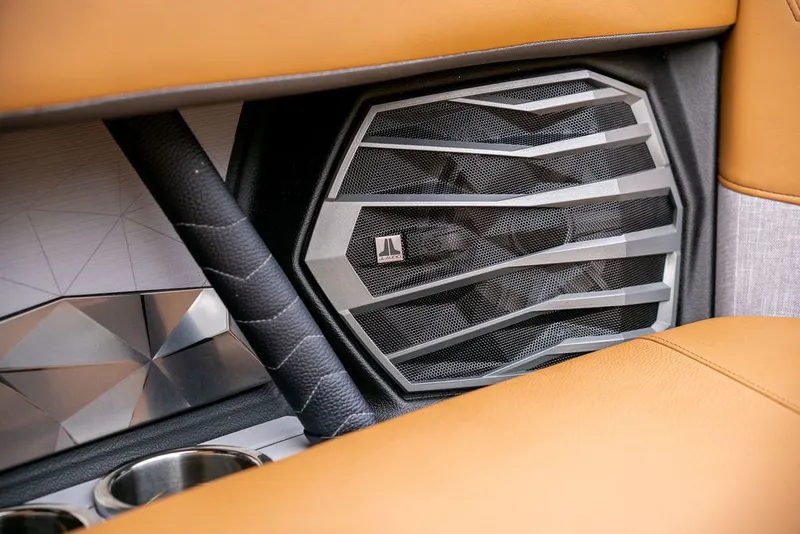 Slide: The Image of Nautique Super Air Nautique G23 2026 - 20