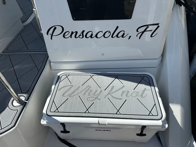 Slide: The Image of Aquila 36 Sport 2024 - 15