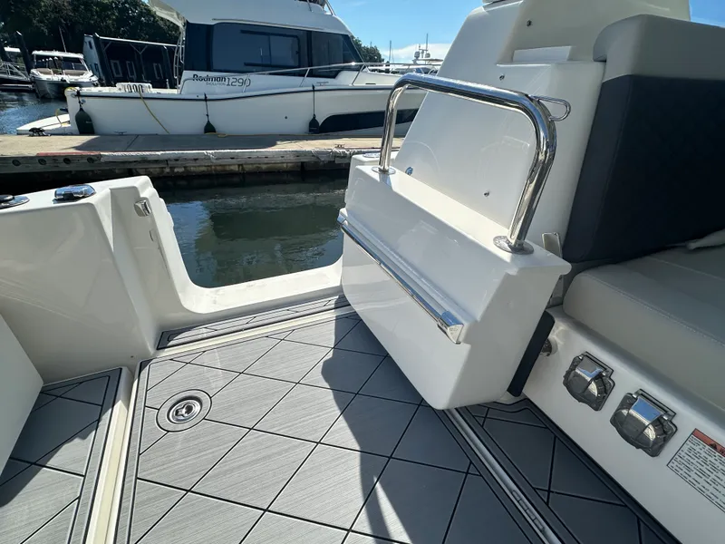 Slide: The Image of Aquila 36 Sport 2024 - 26