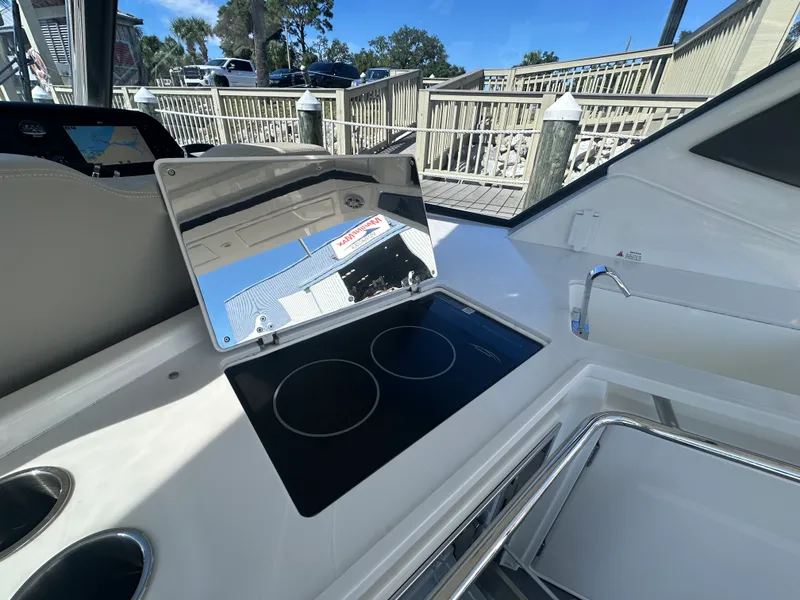 Slide: The Image of Aquila 36 Sport 2024 - 36