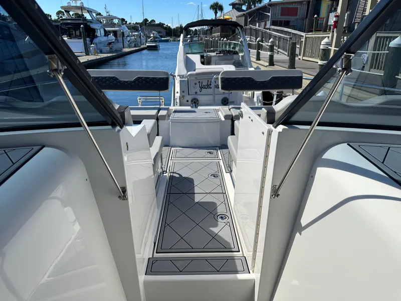 Slide: The Image of Aquila 36 Sport 2024 - 50