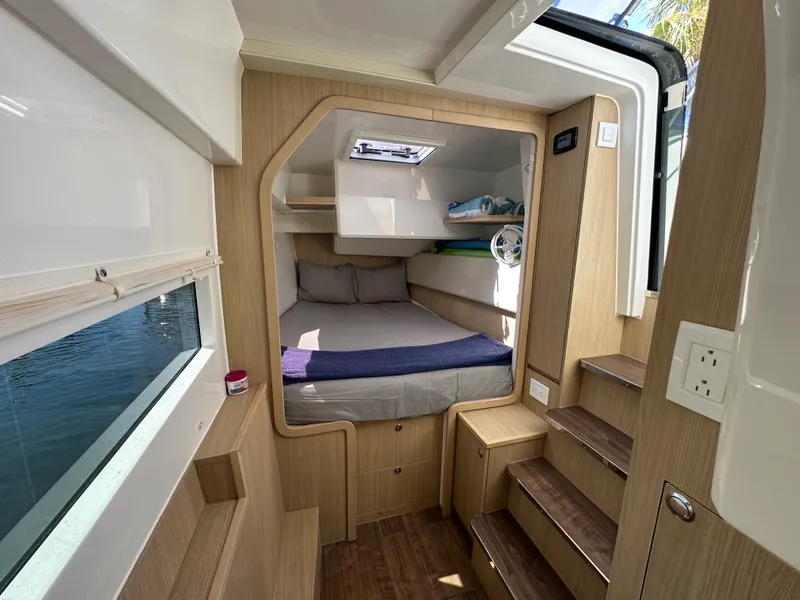 Slide: The Image of Aquila 36 Sport 2024 - 80