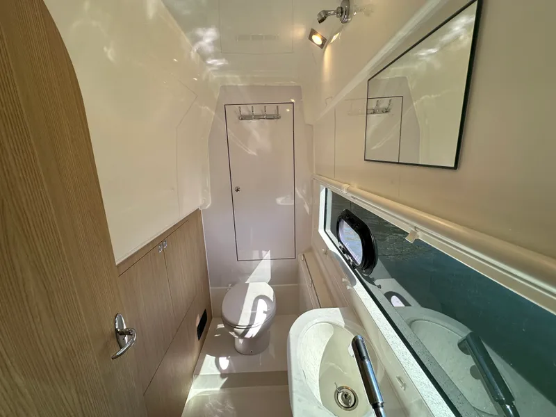 Slide: The Image of Aquila 36 Sport 2024 - 83