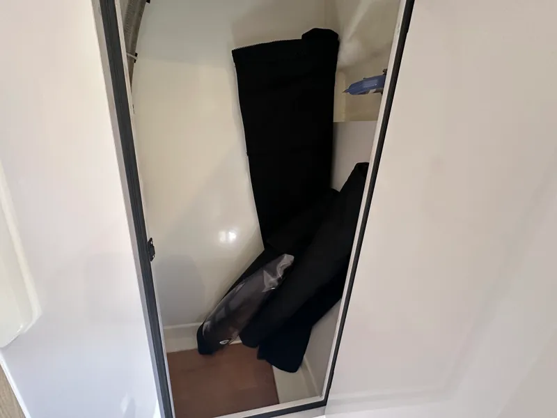 Slide: The Image of Aquila 36 Sport 2024 - 85