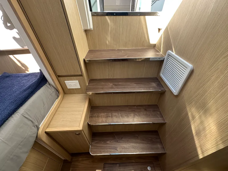 Slide: The Image of Aquila 36 Sport 2024 - 88