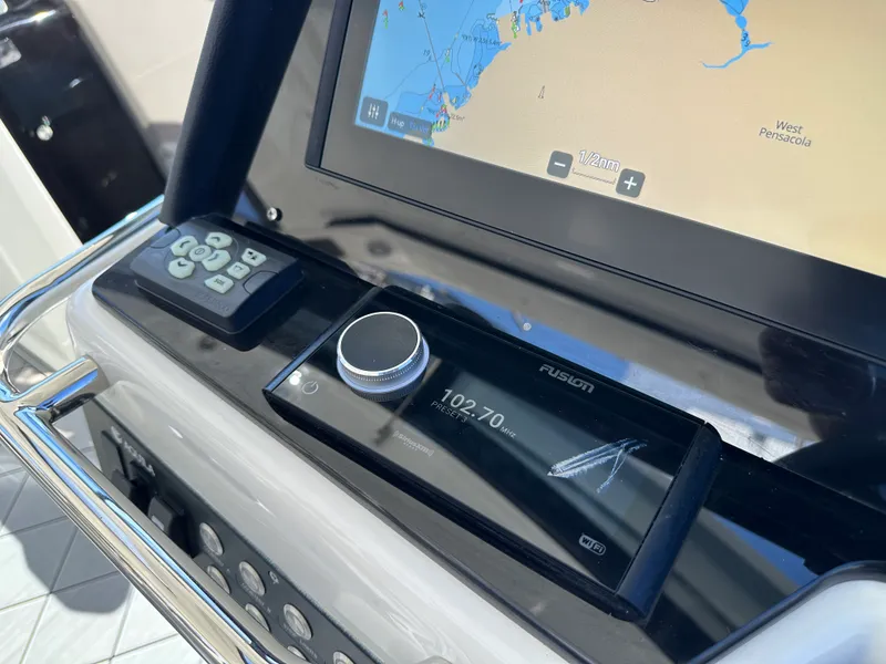 Slide: The Image of Aquila 36 Sport 2024 - 89