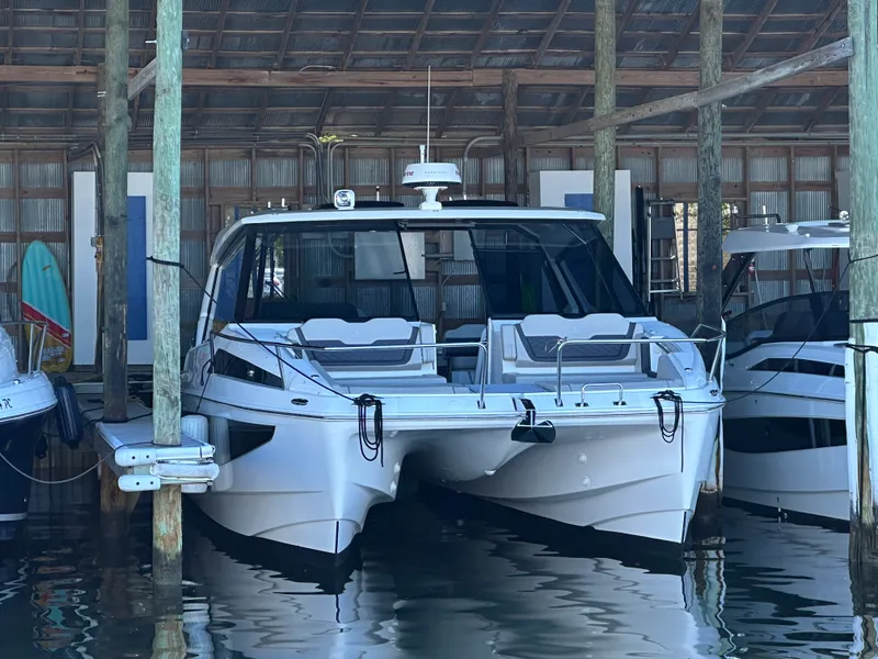 Slide: The Image of Aquila 36 Sport 2024 - 95