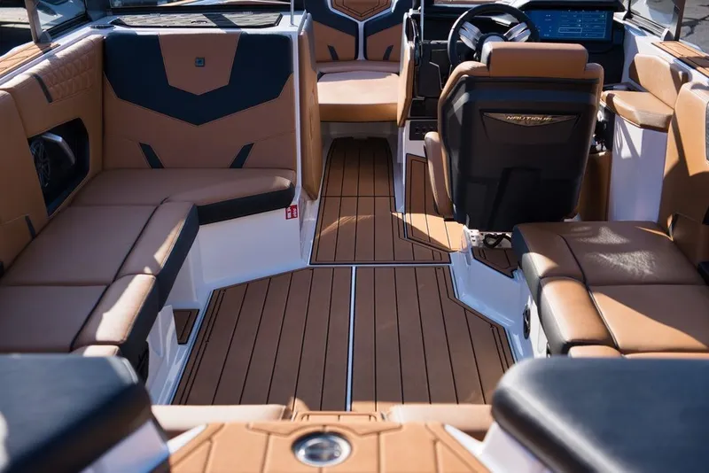 Slide: The Image of Nautique Super Air Nautique GS22 2026 - 22