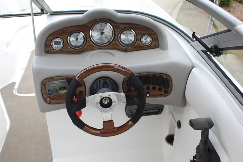 Slide: The Image of Ebbtide 2600 DC 2006 - 9