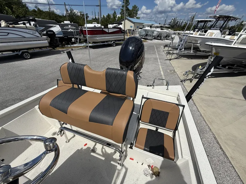 Slide: The Image of Xpress H22B Bay 2026 - 12