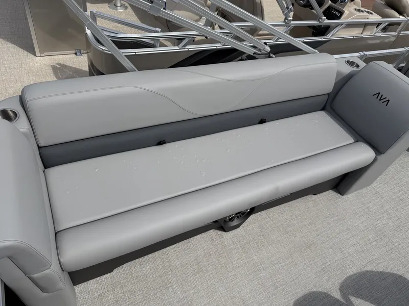 Slide: The Image of Avalon VLS Quad Lounge - 21' 2026 - 4