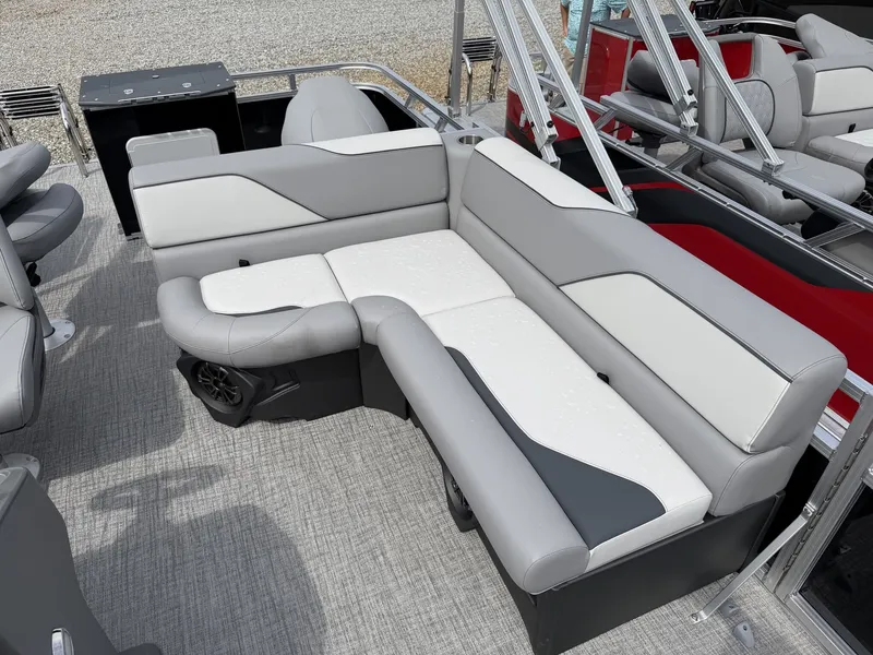 Slide: The Image of Avalon Venture 19 QUAD FISH-90HP 2026 - 2
