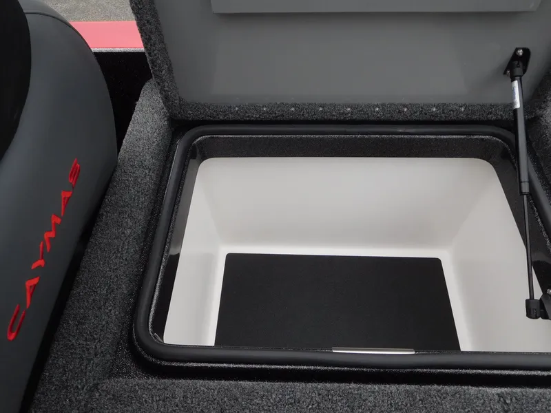 Slide: The Image of Caymas CX 21 PRO 2026 - 20