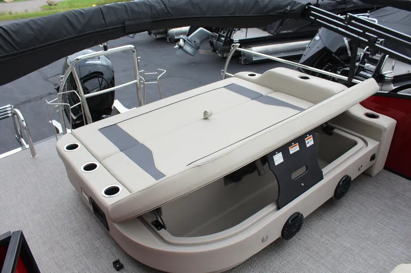 Slide: The Image of Barletta Aria 22 UC 2023 - 15