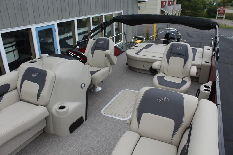 Slide: The Image of Barletta Aria 22 UC 2023 - 8