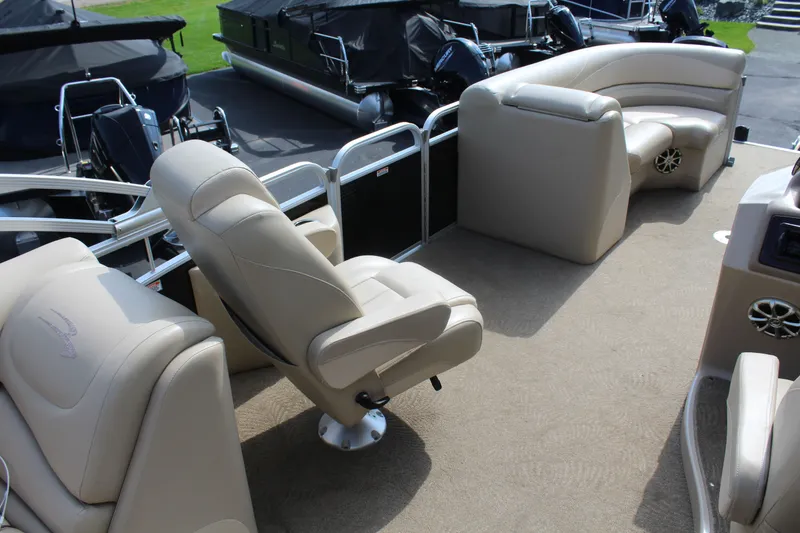 Slide: The Image of Bennington 2250 GSR 2014 - 15