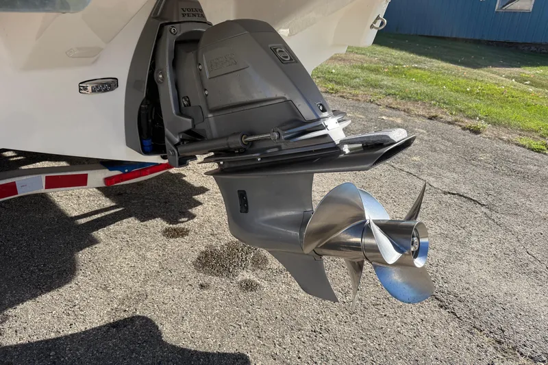 Slide: The Image of 2022 Regal LS2 boat with Volvo Penta outdrive and stainless steel propeller. - 19