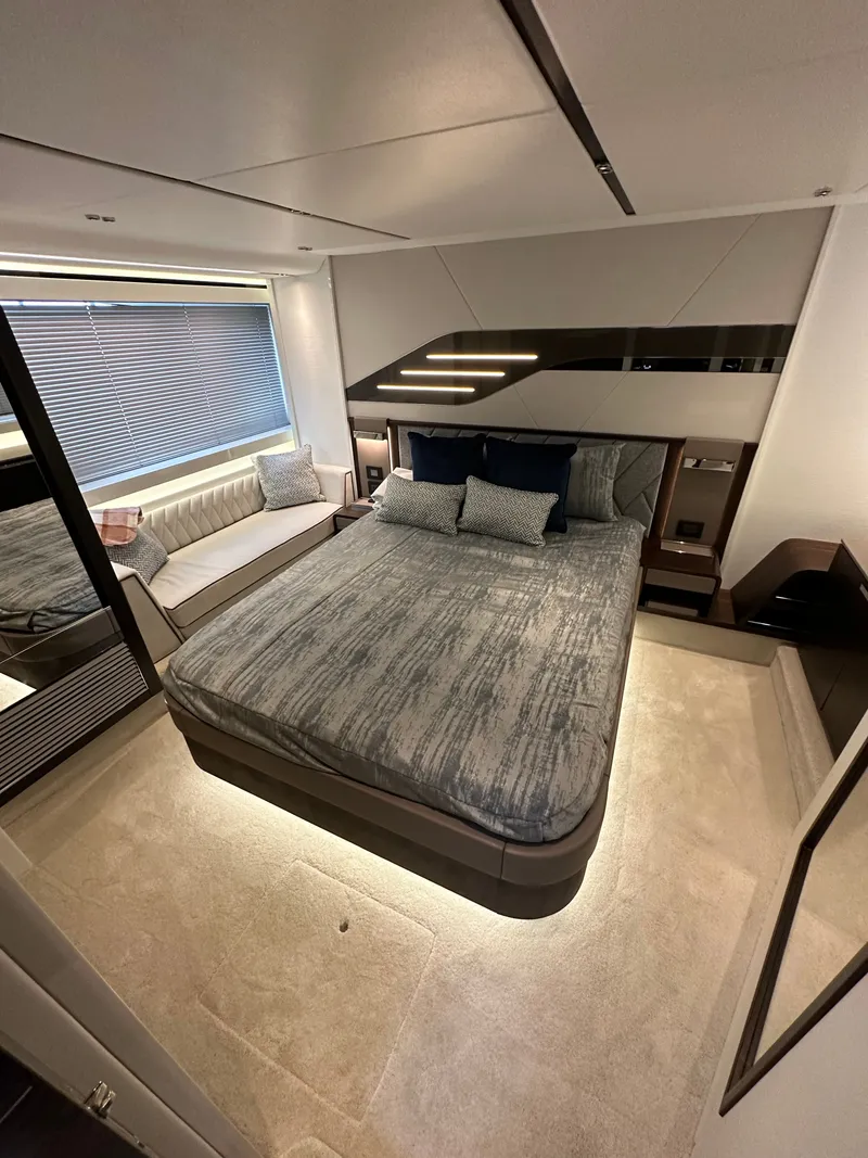 Slide: The Image of Sunseeker Predator 60 EVO 2021 - 19